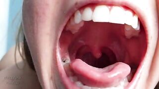 Tour of my mouth, a spit and gagging experience
