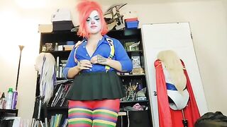A sexy girl in a clown costume decided to stop making porn videos