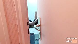 I spy on my stepsister masturbating, then I offered her my cock and she accepted!