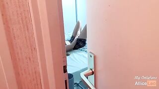 I spy on my stepsister masturbating, then I offered her my cock and she accepted!