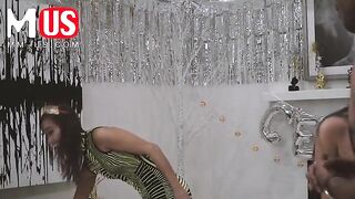 Violet Myers competes in sexy games with hot rewards in Jerkaoke
