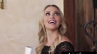 Mia Malkova would like to work in a prestigious company