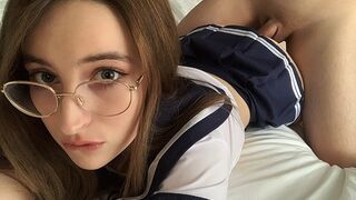 A stepsister shoots a video of her tight pussy being fucked hard - BellaMurr