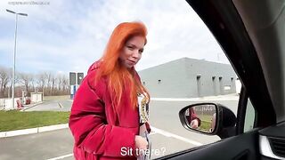 Stranger swallows a dick to the throat and brings cum in public