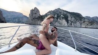 We had sex with the captain of a boat tour around Capri