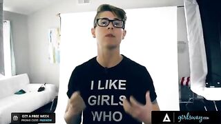 The pretty girl can not stand it when her friend plays with herself