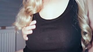 I love breast slapping and night sex, it's a perfect combination for me