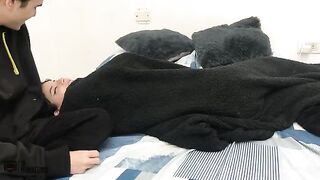 To forget my ex-boyfriend, I fucked another guy’s cock hard