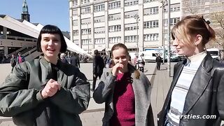 A girl has a threesome lesbian sex with her two girlfriends