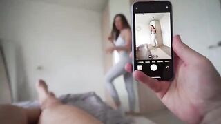 The girl was paid by the photographer for her cunny