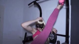 Fit teen gets her holes destroyed by 2 cocks at the gym