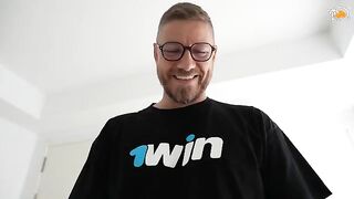 Sexy robber gets cum headshot in a hot 1win scene