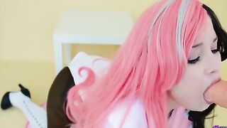Hidori Rose, RWBY Neopolitan, gets her pussy railed in a steamy cosplay scene