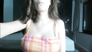 Everyone loves a preggo girl with big boobs