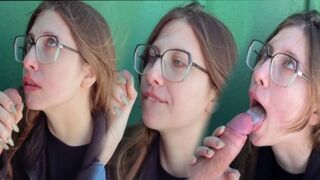 Young girl sucks cock of her stepbrother in a steamy therapy session