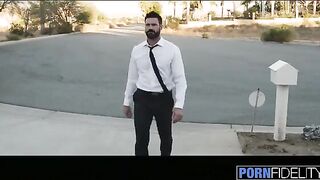 The perfect housewife Anna Bell Peaks gets fucked hard by the pool