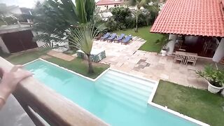Beach sex with a stranger who fucked me hard in hotel