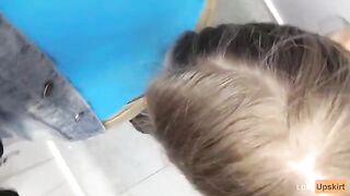 Petite babe fucks in the changing room of a shopping center