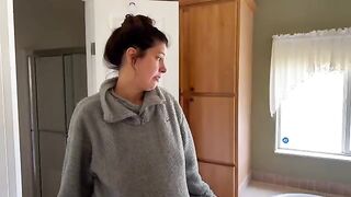 The cute girl tried to negotiate with her pregnant landlord