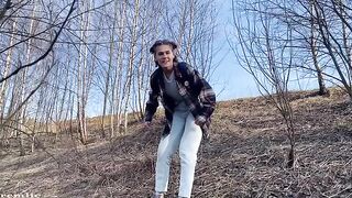A girl went camping with her boyfriend, but she didn’t behave herself