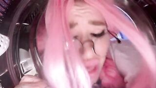 My stepsister got stuck in the washing machine and I fucked her