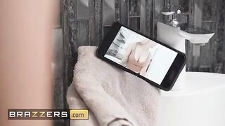 Isabelle Deltore, an Australian adult actress known for her stunning blonde looks and perfect body, teases Jordi in the shower before they engage in passionate sex