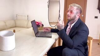 The secretary gets fucked by her boss and squirts on his dick