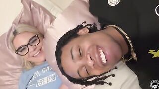 The fat ass of the PAWG Rharri Rhound gets pounded by her roommate Lil D