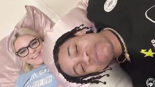 The fat ass of the PAWG Rharri Rhound gets pounded by her roommate Lil D