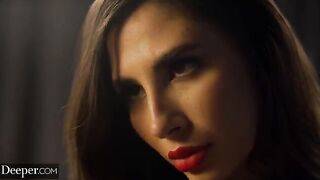 Stranger satisfies Gianna's fetish in a steamy, passionate encounter