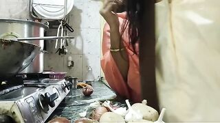 Hot Indian threesome sex video with Mumbai ashu and her husband, rough and passionate