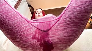 A nice woman with a great ass squirts and fucks hard
