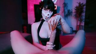 MollyRedWolf tests your willpower in a steamy session