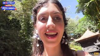 The guy made a cumshot on the face of the girl in public toilet