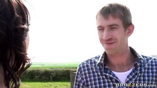 A juicy girl was fucked by a guy on the haystack
