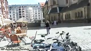 I walked naked in the city and showed my pussy to all