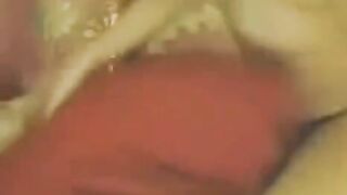 Asian webcam show with a total lack of any technical skills