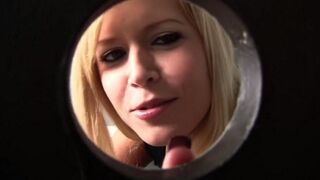 The blondie tried to stretch her holey toilet for a long time with her mouth