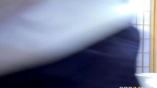 A cute blonde got on the guy’s dick after her training session