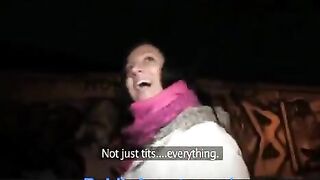 Sex in the toilet is very exciting, you can try it