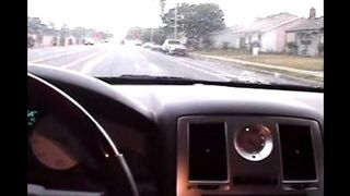 A chick gave a blowjob to her friend in the car