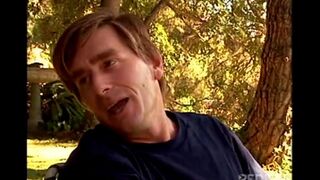 A pretty girl has sex with her guy in nature, a stunning scene