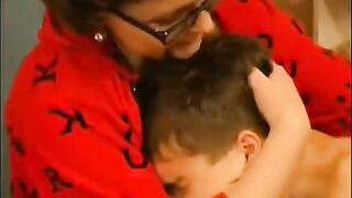 A woman with glasses is fucking with her new friend, and she’s amazing