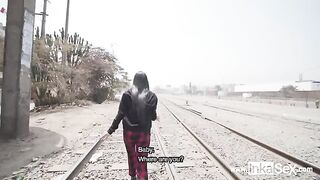 Peruvian guy screwed petite Venezuelan model near train line