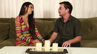 A hot girl is fucking with a massage botanist in 60fps