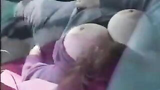 On the web, men like to jerk off with girls who have big tits