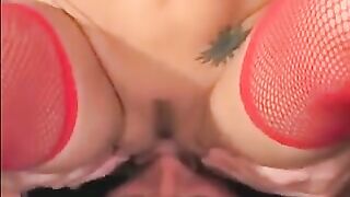 A chick in linen stockings sat on her face, it was epic