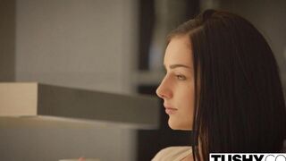 The husband convinced his wife to try anal sex, it was a new experience for her