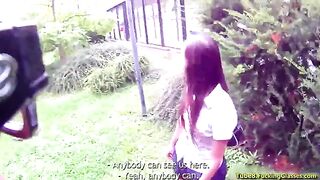 A stranger made a blowjob to a guy in the bushes, reminiscent of wild outdoor encounters