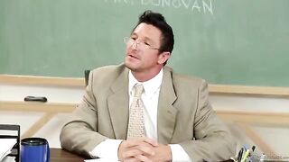 Student gave the teacher a blowjob to get a good mark